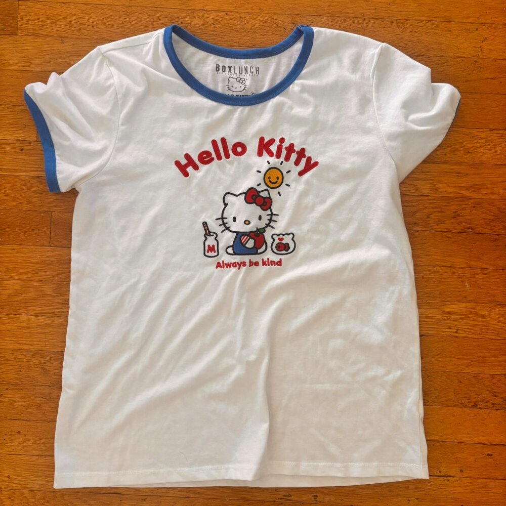 Hello Kitty T-shirt, XL